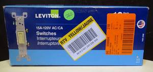 lot 262 image: NEW - LEVITON 10 PACK 15AMP LIGHT SWITCHES