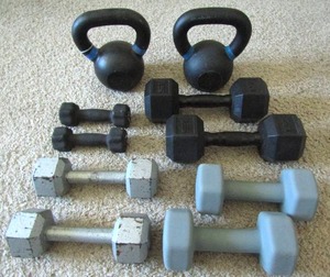 lot 154 image: Dumbbell weights 25, 15, 12, 10, 3 lbs. sets (Bid is times the sets quantity of 5)