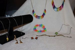 lot 53 image: Novelty Jewelry