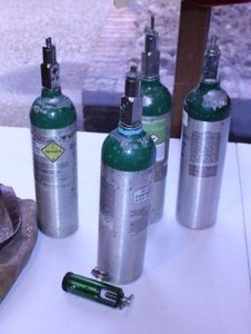 lot 40 image: Oxygen tanks as shown