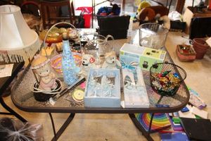 lot 50 image: Household items Anniversary set, pitcher, Easter basket, baby desk lamp and more