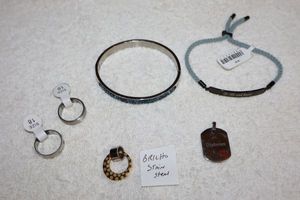 lot 75 image: Jewelry stainless steel