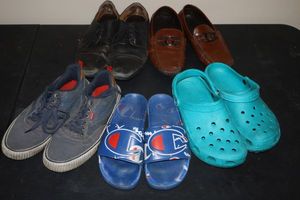 lot 175 image: Mens used shoes size 9.5-10 as shown