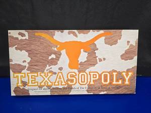 lot 10 image: Vintage Texasopoly Board Game