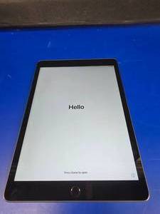 lot 14 image: Apple iPad A2270 w 10.2 Screen & 32GB.  Has been factory reset.