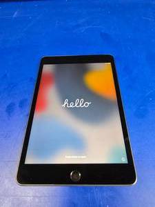 lot 19 image: Apple iPad A2133 w 7.9 Screen & 64GB.  Has been factory reset.
