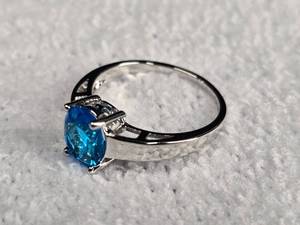 lot 50 image: Brilliant Round Cut Blue Topaz .925 Ring, Size 9