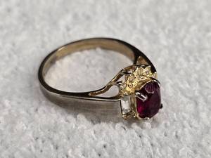 lot 60 image: 14K GE ESPO Joseph Esposito Ruby Ring, Size 9