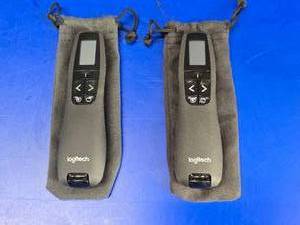 lot 115 image: Lot of 2 Logitech R800 Professional Laser Presentation Remotes