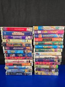 lot 125 image: Lot of 28 Clamshell Animated VHS Movies