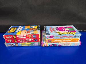 lot 128 image: Lot of 3 O.G. Bob The Builder VHS Tapes & 3 Barney VHS Tapes