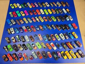 lot 171 image: MASSIVE Lot of Old Hotwheels & Matchbox Cars.  Approx 115 Cars.  Do you see the gem in there