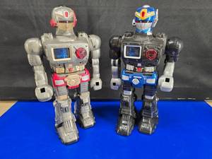 lot 182 image: Lot of 2 Vintage HAP-P-KID Toy Robot Turbo Fighters.  SEE DESCRIPTION FOR MORE INFORMATION