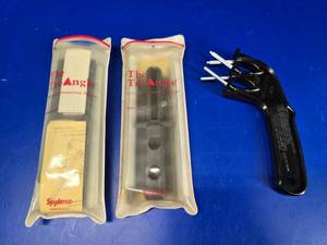 lot 194 image: Lot of 2 Spyderco The TriAngle #203F Ceramic Sharpening Systems & Edgemaker Pro