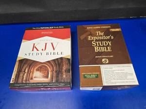 lot 217 image: Lot of 2 Bibles.  Holman KJV Study Bible (Lavender) & Jimmy Swaggart KJV The Expositors Study Bible.  LOOK UP THE SWAGGERT BIBLE