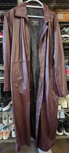 lot 293 image: Vintage South Korean Maroon Hand Made Leather Jacket w Removeable Liner, Size XXL