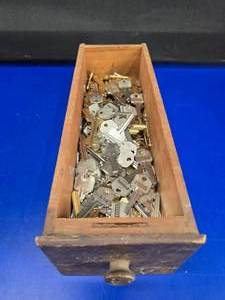 lot 333 image: Antique Sewing Machine Wooden Drawer Full of Keys