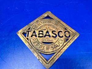 lot 348 image: Large Tabasco Cast Iron Trivet