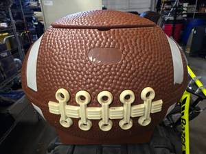 lot 421 image: Vintage 1990s Little Tikes Large Football Toy Chest