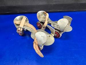 lot 304 image: Pair of Vintage Union Hardware Metal Roller Skates