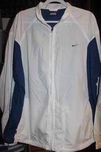lot 40 image: Blue and White Nike Dri Fit Jacket Size XL