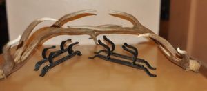 lot 212 image: Gun Racks  and Antlers
