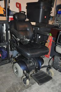 lot 218 image: Scooter (Condition Unknown No Charger Cord)