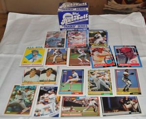 lot 66 image: Baseball Cards
