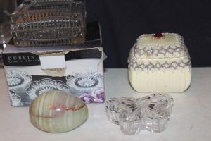 lot 257 image: Trinket Box, Crystal Butterfly Trinket Dish, Three Crystal Plates and Marble Egg