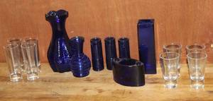 lot 210 image: Mixed Lot of cobalt blue glass and shoot glasses