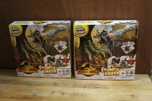 lot 174 image: 2  Jurassic world stomp n smash kinetic sand toys