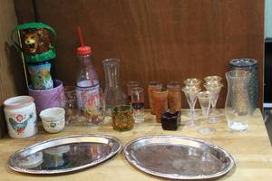 lot 161 image: Mixed Lot of glasses and cups and more see pictures
