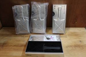 lot 112 image: 4-Ikoo Paddle X Pops brush, which is a hairbrush designed for blow-drying and styling all unopened