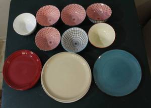lot 265 image: Mixed Lot of China  dishwasher see pictures