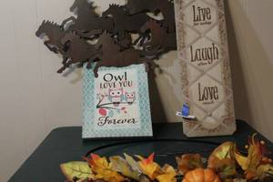lot 244 image: Metal horse wall decor and live laugh love picture and much more see pictures