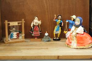 lot 33 image: Vintage handmade dolls