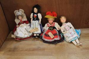 lot 8 image: Vintage Hand made doll lot