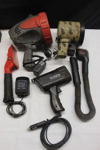lot 136 image: utility flashlights as shown