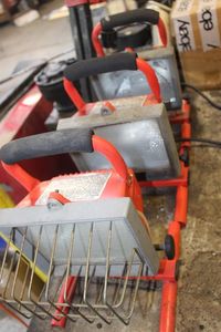 lot 138 image: Shop utility lamps 3 total