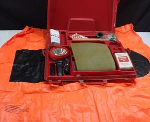 lot 150 image: Ride-A-way auto emergency kit