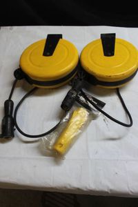 lot 152 image: Self retracting trouble lights