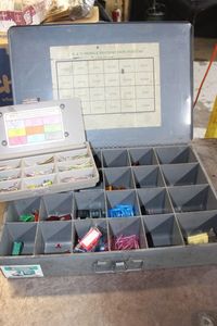 lot 192 image: GM terminal kit as shown