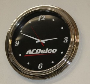 lot 212 image: AC Delco wall clock