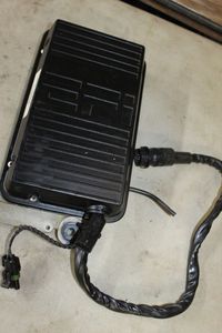 lot 251 image: Electronic Fuel Injection Engine Control Module