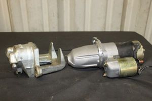 lot 306 image: Brake caliper and starter