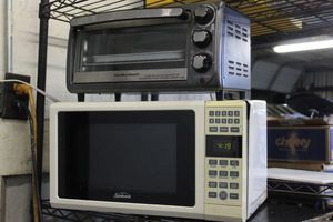 lot 346 image: Microwave and toaster