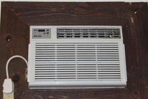 lot 378 image: GE Air conditioner - this will need to be removed on August 31