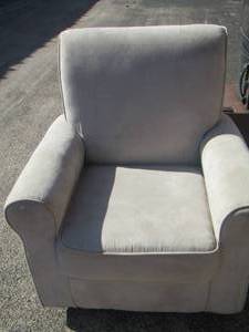 lot 20 image: LAZY BOY light blue rocking chair