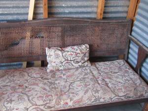 lot 50 image: small indooroutdoor bench wooden with cushion, back part has slight damage easy to repair