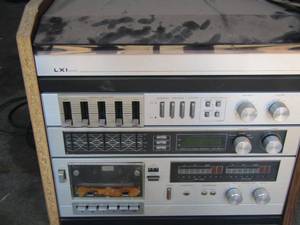 lot 67 image: LX1 SERIES  Stereo - GRAPHIC EQUILIZER, CASSETTE, AMFM